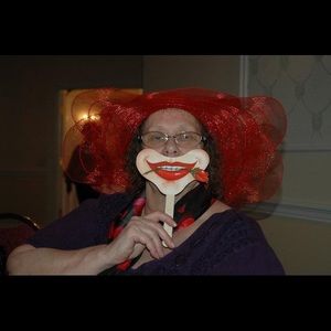 Meet your Posher, Cheryl